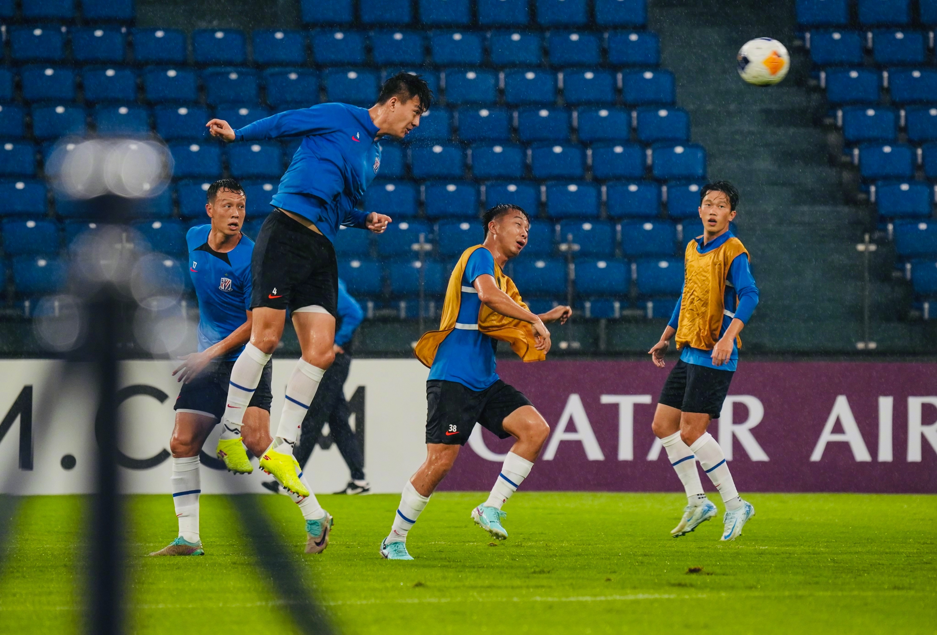 集结日体能课后;丹佛掘金强势反弹备战西甲;赛场秩序良好;球队文化再被提及的简单介绍 集结日体能课后;丹佛掘金强势反弹备战西甲;赛场秩序良好;球队文化再被提及的简单介绍