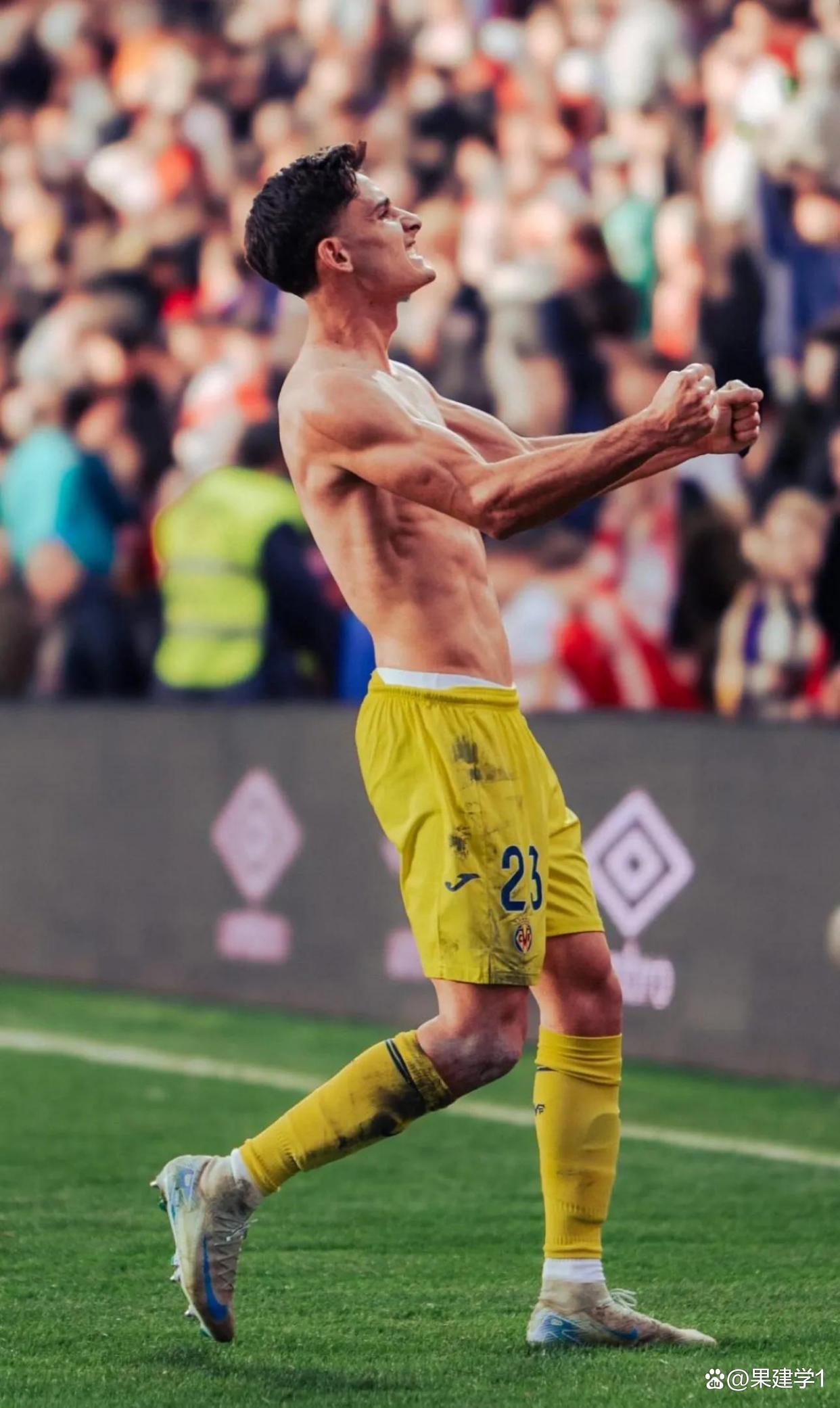 今晚西甲传出新动向，AC米兰复出首秀，管理层表态——底气十足，纪律约束更严格的简单介绍