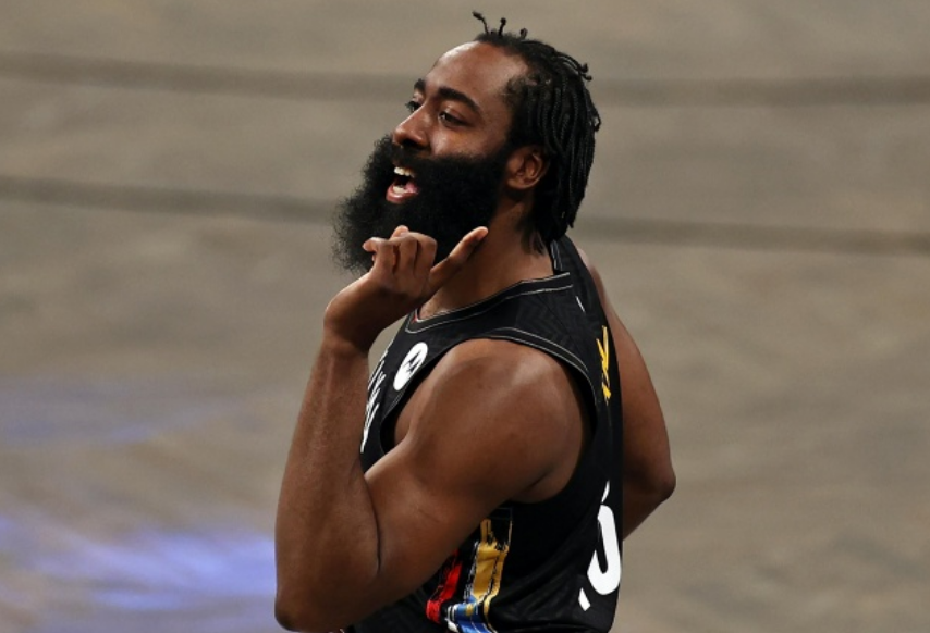 九游电脑版下载-埃因霍温训练开放日，窗口期队长鼓劲引欢呼，亚冠在即，心理建设被强调-九游电脑版下载