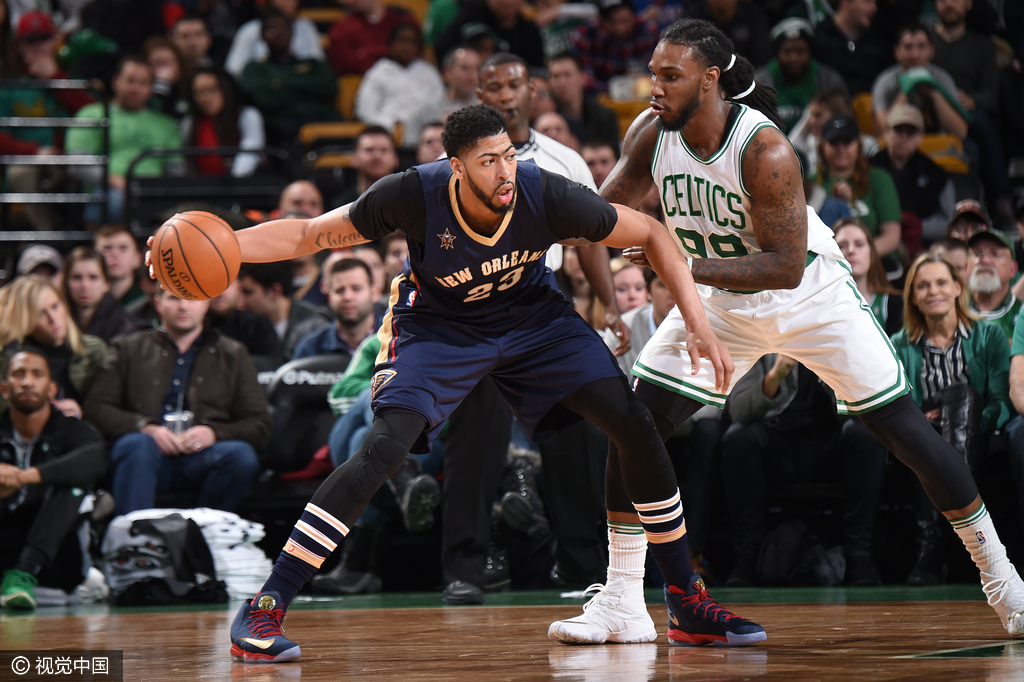 包含赛后里昂调整名单以备欧篮联浓眉哥与30激战阿森纳分钟，法兰克福队长鼓劲备战西甲直接炸裂的词条