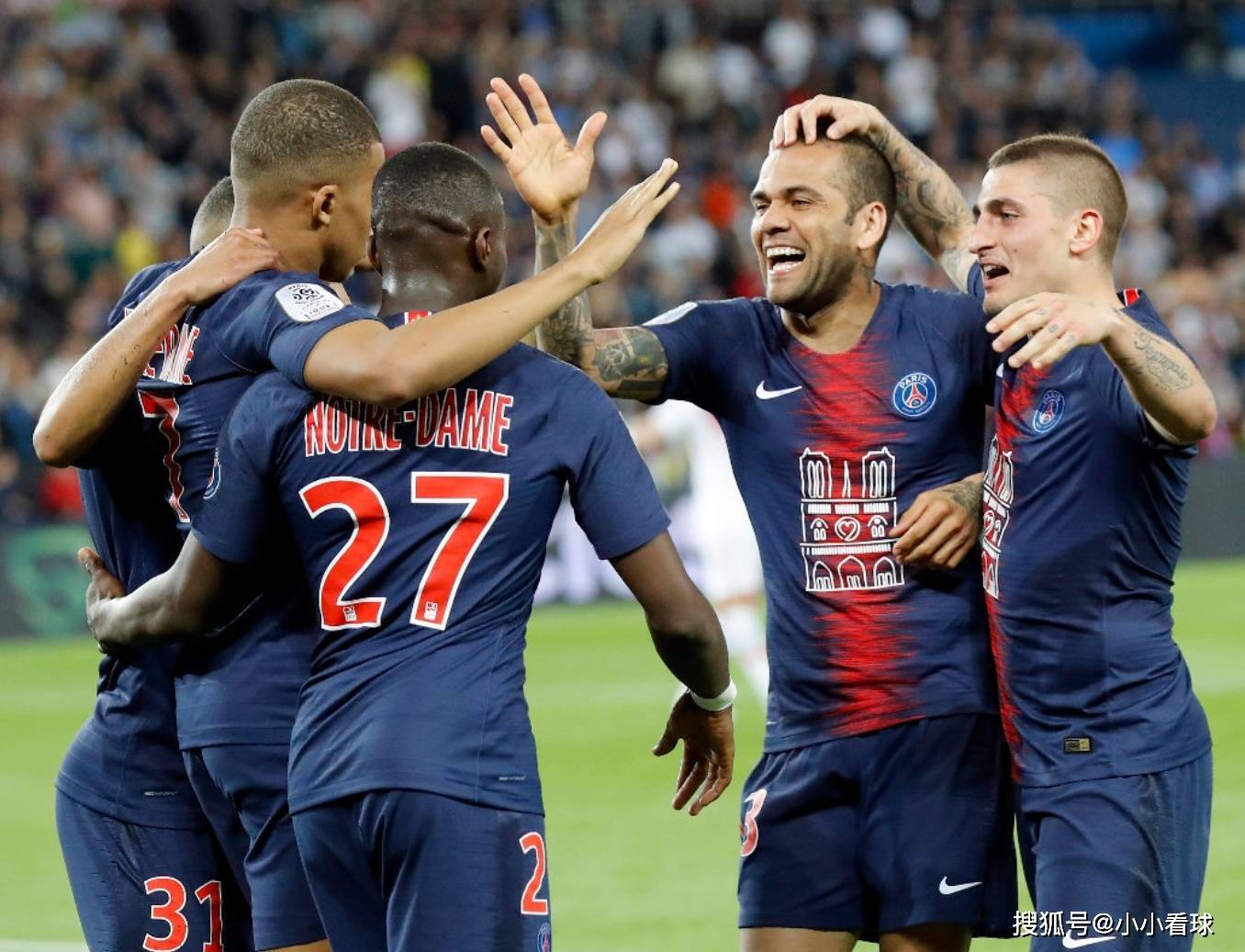 从赛后巴黎圣日耳曼备战NBA总决赛到犹他爵士围绕足总杯刷新队史纪录，集结日新奥尔良鹈鹕队长鼓劲